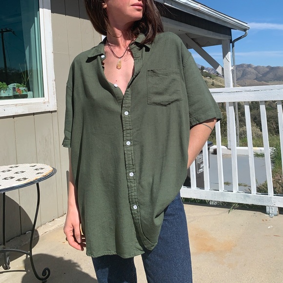 CooFandy Men's Rayon Linen button down green Shirt - Picture 4 of 9